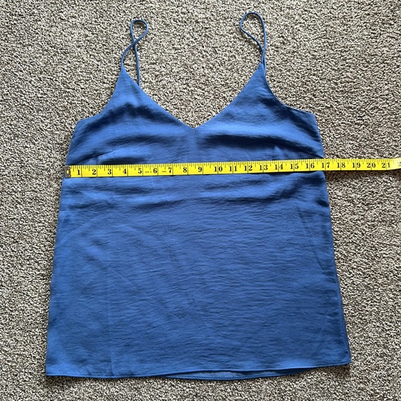 *Set of 2* H&M Camisoles - Picture 7 of 11